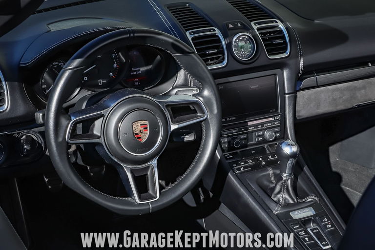 Porsche 981 Boxster Spyder