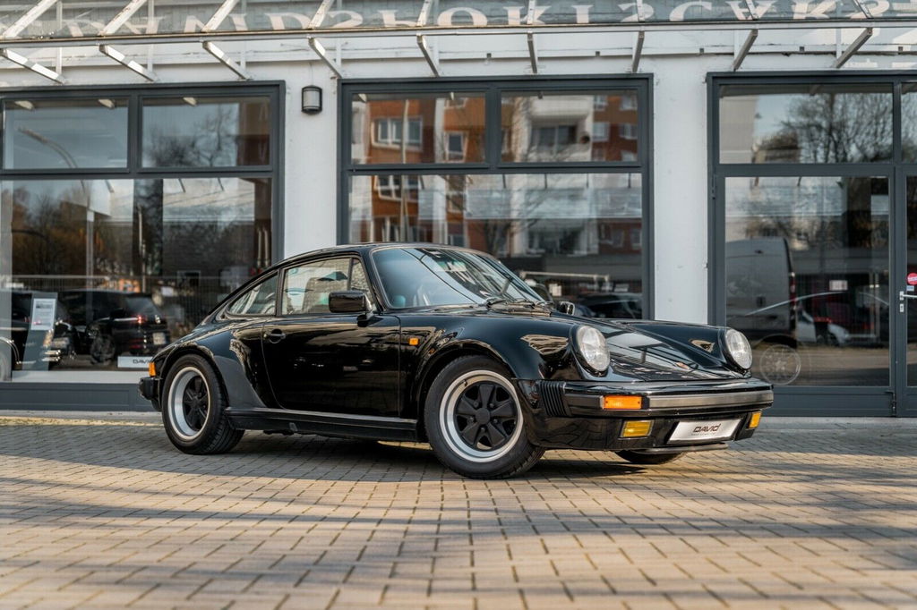 Porsche 911 Carrera 3.2 WTL