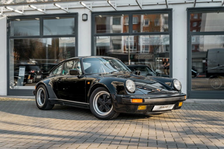 Porsche 911 Carrera 3.2 WTL