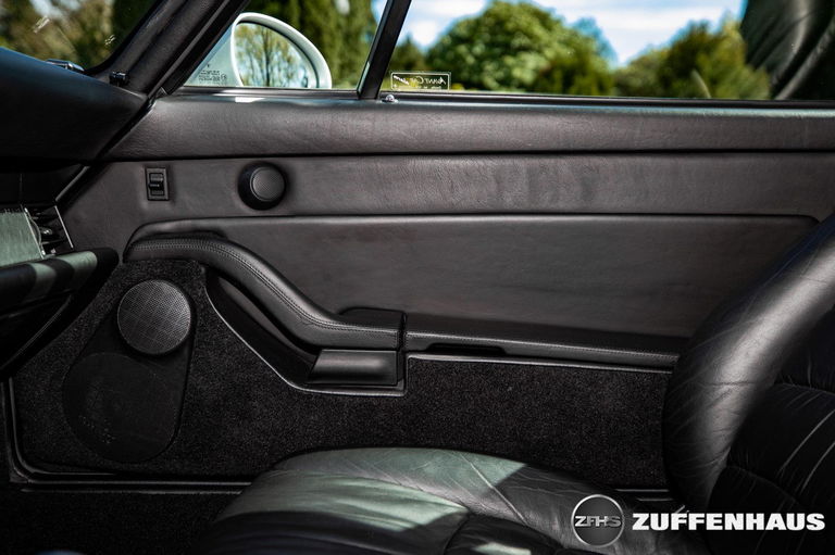 Porsche 993 Carrera 4S