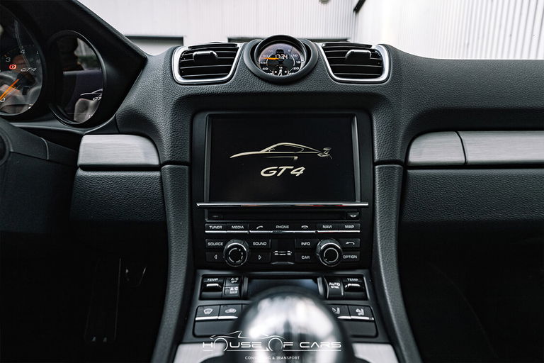 Porsche 981 Cayman GT4