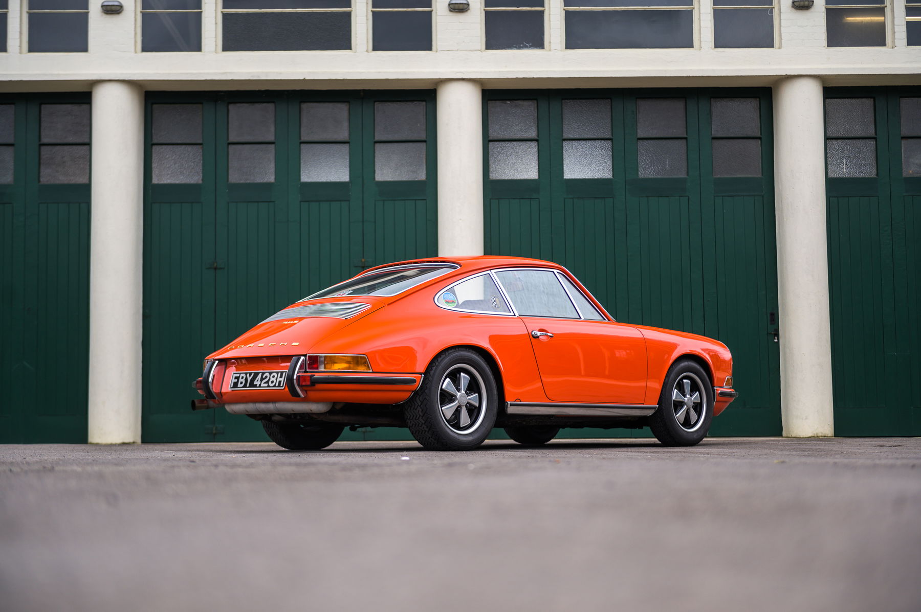 Porsche 911 S 1970 - elferspot.com - Marketplace for Porsche Sports Cars