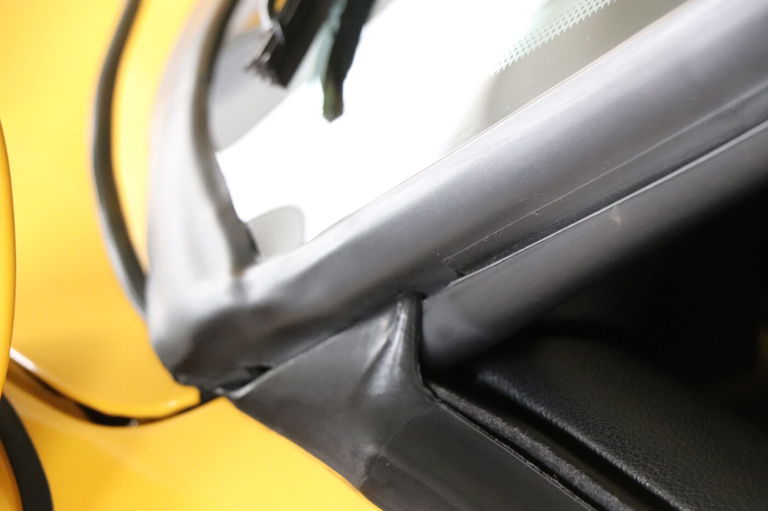 Porsche 964 Carrera 2 Speedster