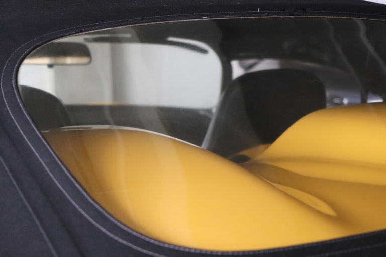 Porsche 964 Carrera 2 Speedster