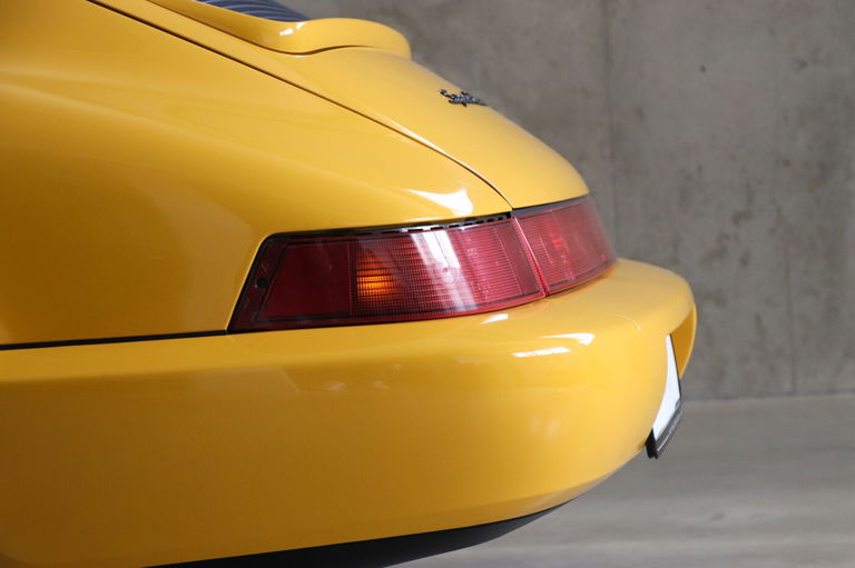 Porsche 964 Carrera 2 Speedster