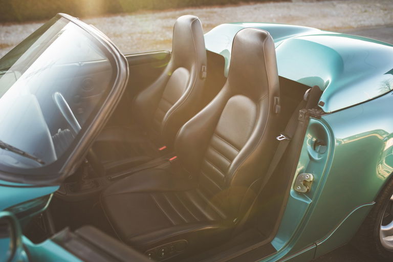 Porsche 964 Carrera 2 Speedster