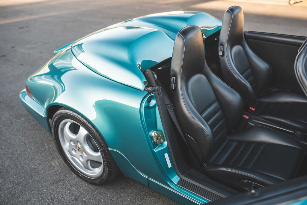 Porsche 964 Carrera 2 Speedster