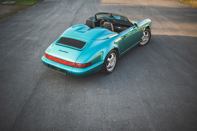Porsche 964 Carrera 2 Speedster