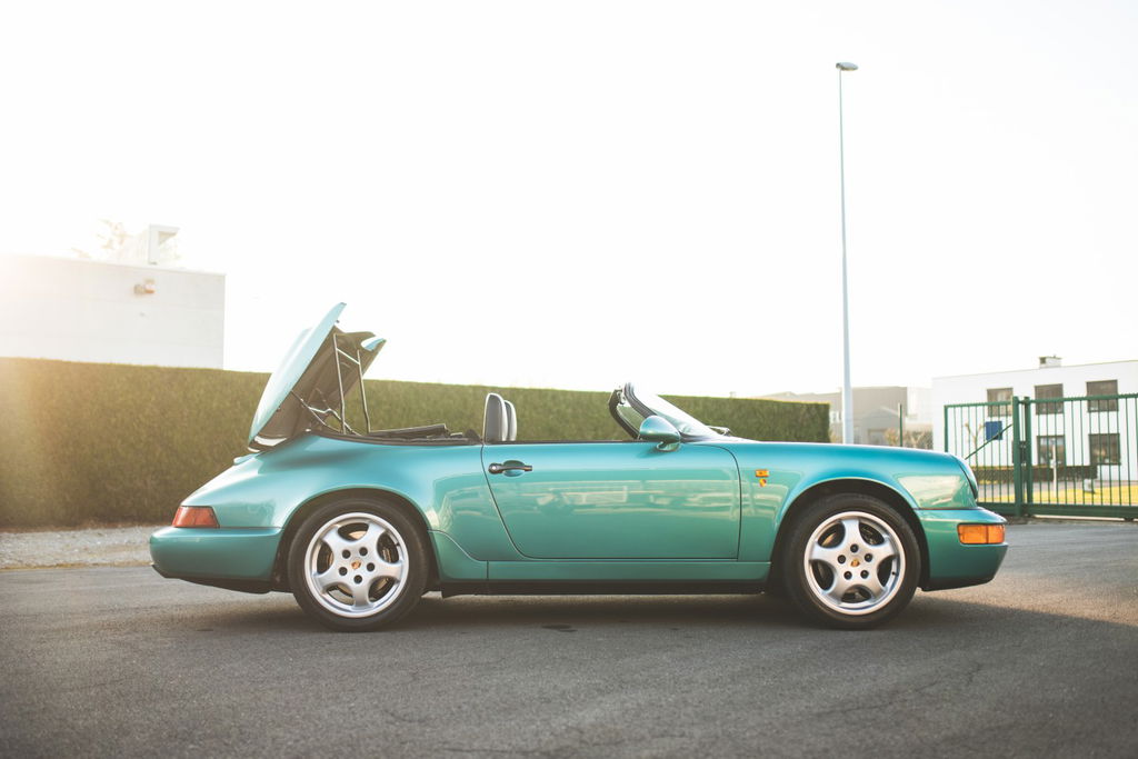 Porsche 964 Carrera 2 Speedster