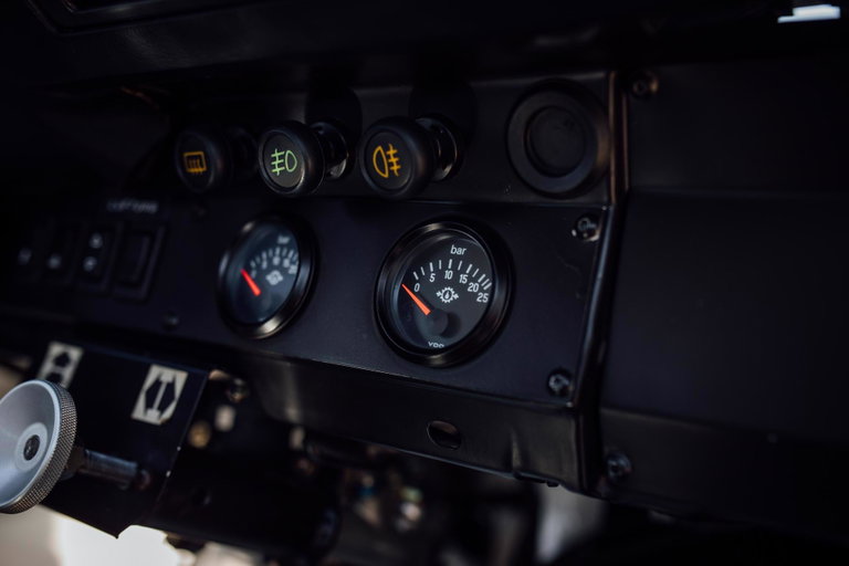 Porsche 964 Carrera 4 Lightweight