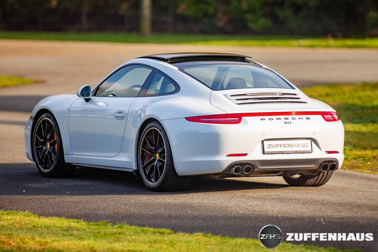 Porsche 991 Carrera 4