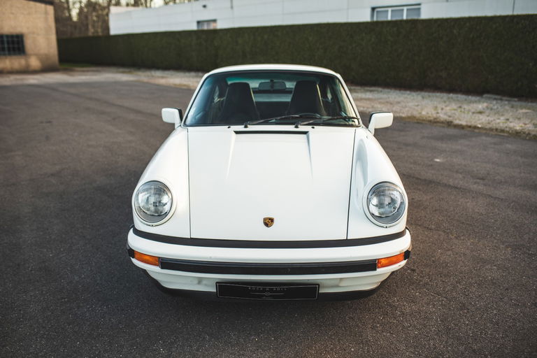 Porsche 911 Carrera 3.2 Clubsport