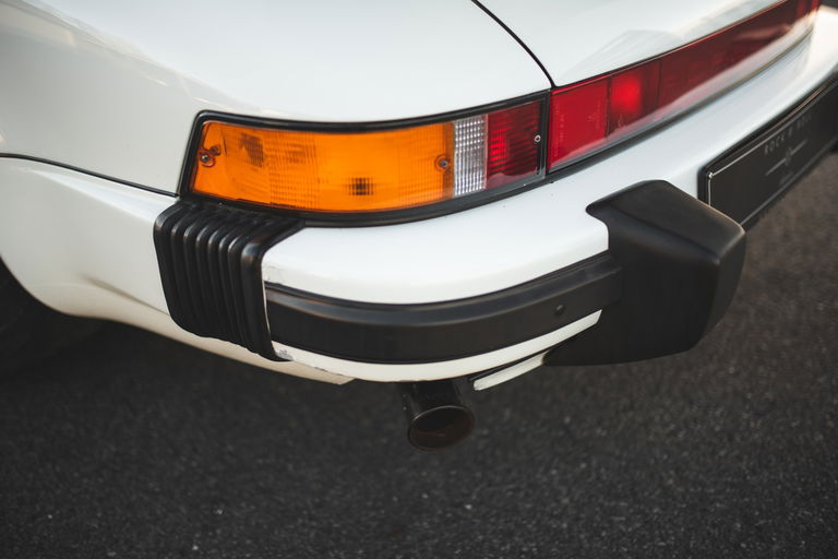 Porsche 911 Carrera 3.2 Clubsport