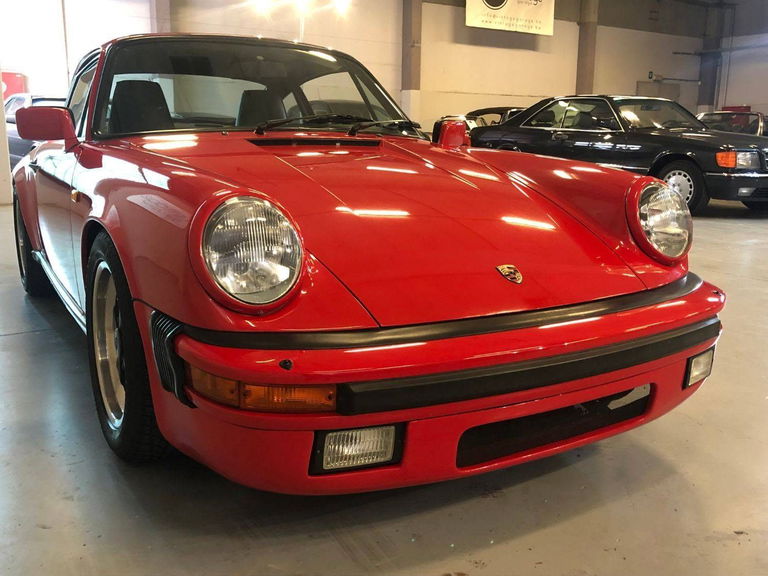 Porsche 911 Carrera 3.2 (US)