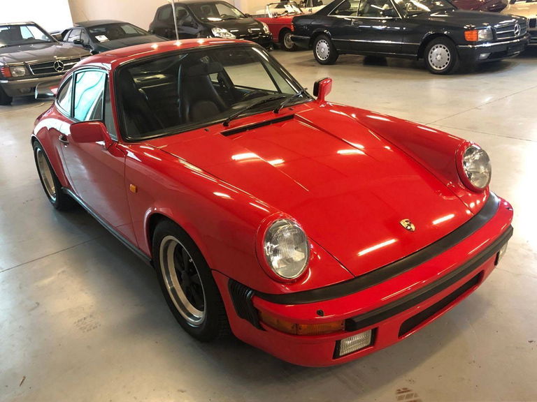 Porsche 911 Carrera 3.2 (US)