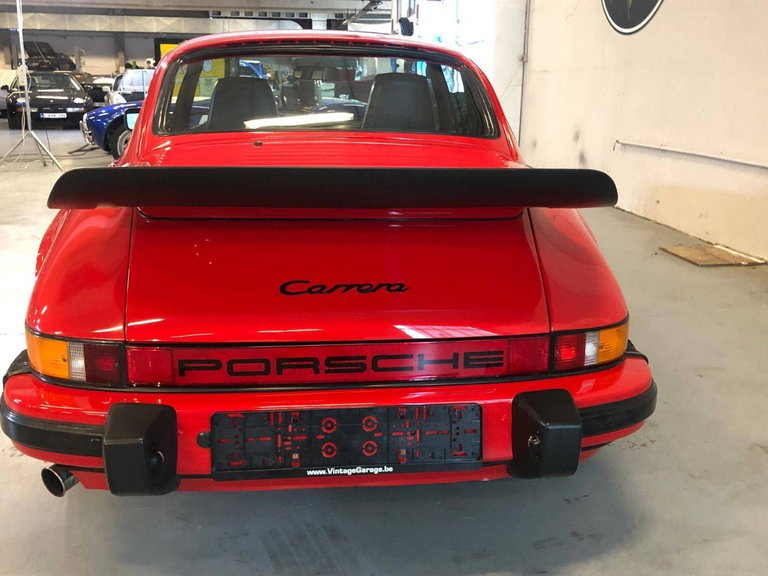 Porsche 911 Carrera 3.2 (US)