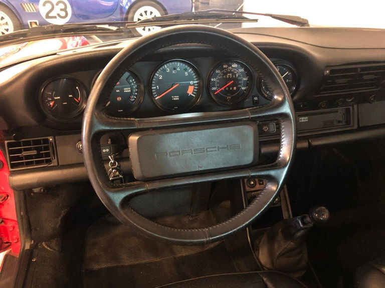 Porsche 911 Carrera 3.2 (US)