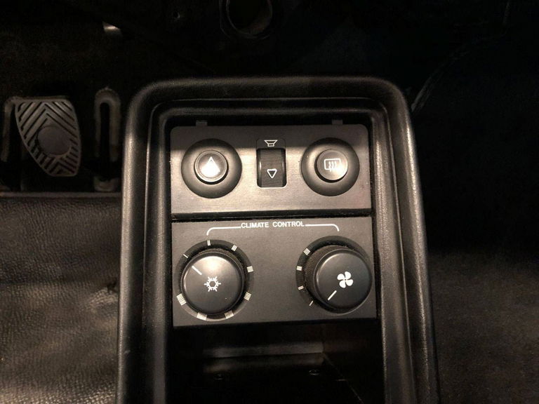 Porsche 911 Carrera 3.2 (US)