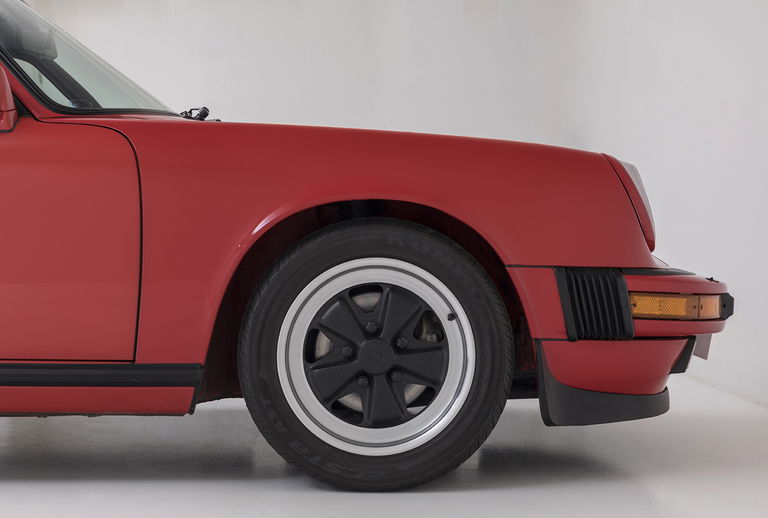 Porsche 911 Carrera 3.2 (US)