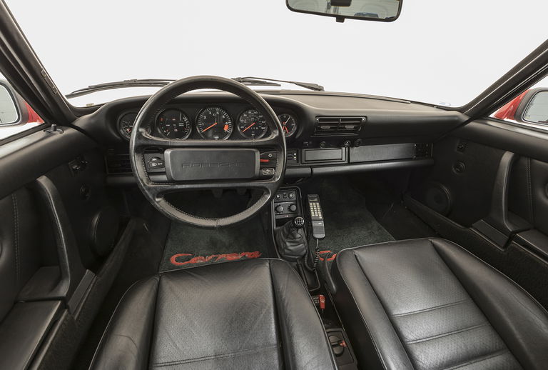 Porsche 911 Carrera 3.2 (US)