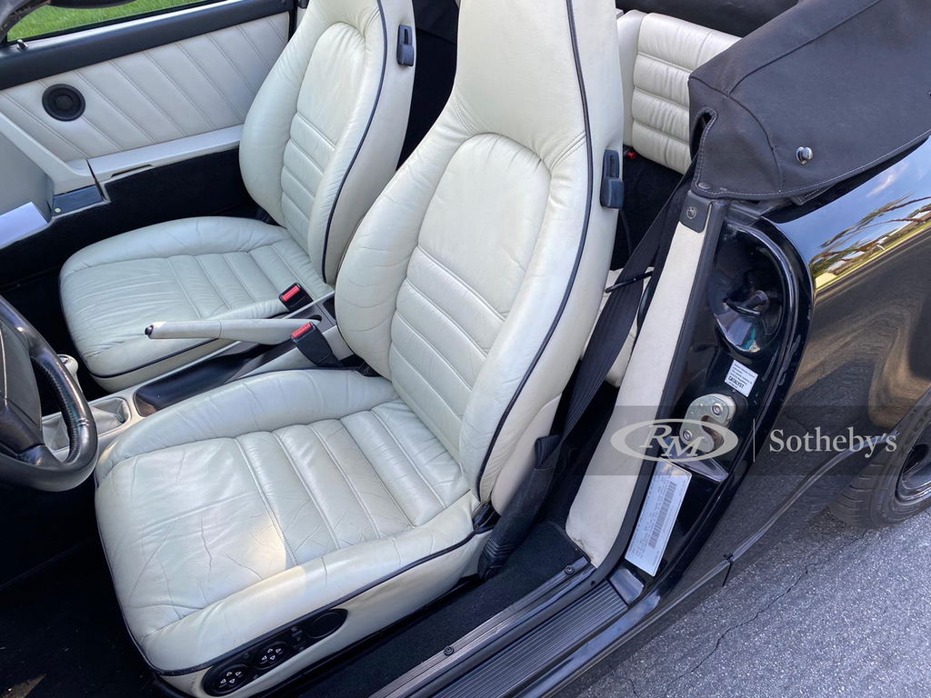 Porsche 964 Carrera 4