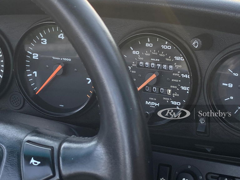 Porsche 964 Carrera 4