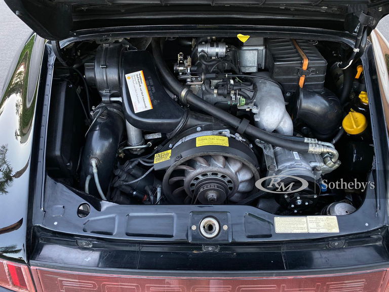 Porsche 964 Carrera 4