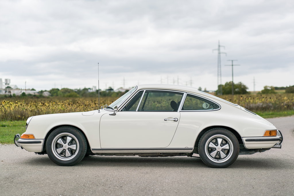 Porsche 911 T