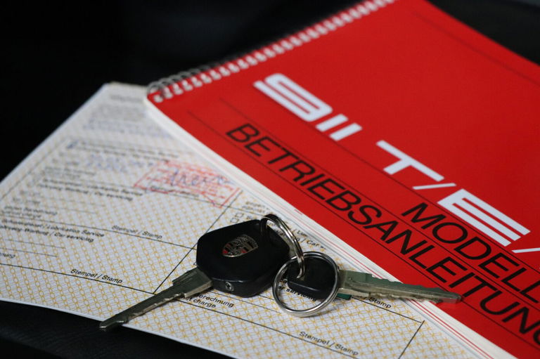 Porsche 911 S (F-Modell)