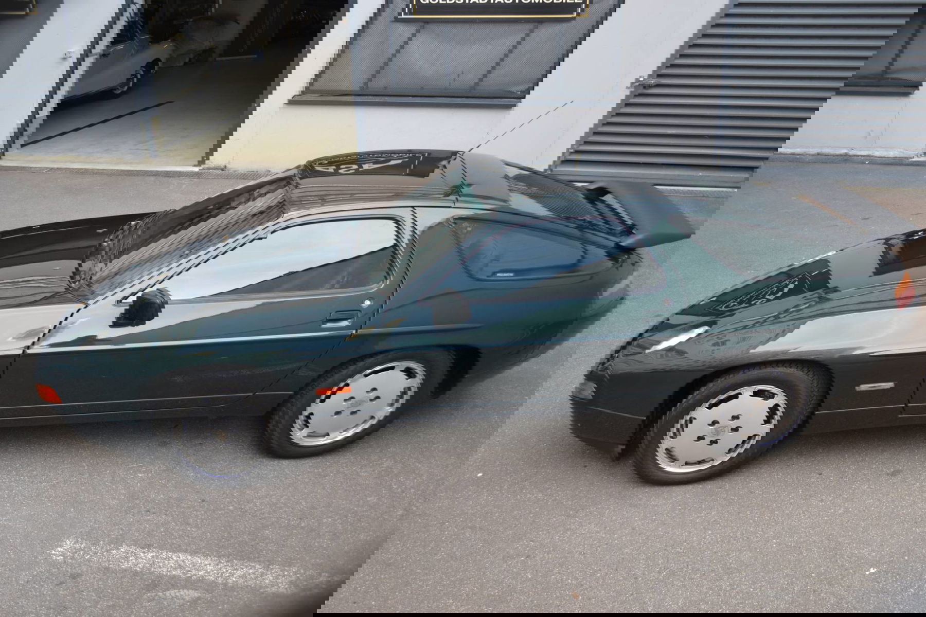 Porsche 928 S4