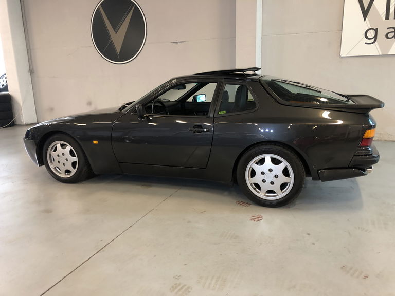 Porsche 944 Turbo Coupé
