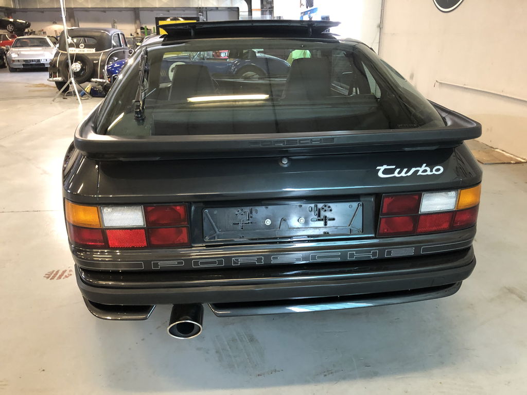 Porsche 944 Turbo Coupé