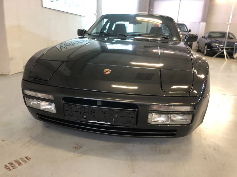 Porsche 944 Turbo Coupé