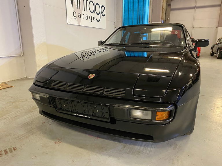 Porsche 944 Coupé