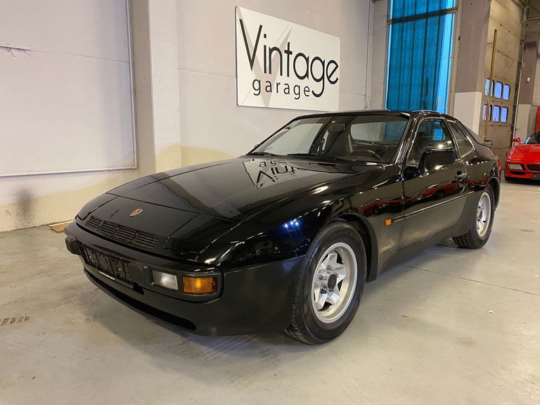 Porsche 944 Coupé