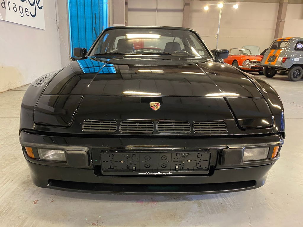 Porsche 944 Coupé