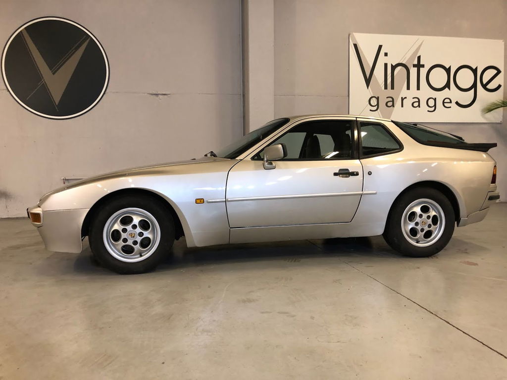Porsche 944 Coupé