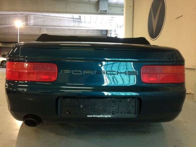 Porsche 968