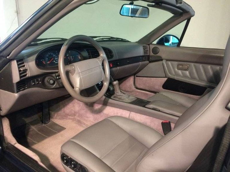 Porsche 968