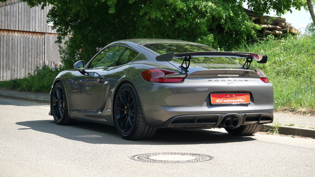 Porsche 981 Cayman GT4