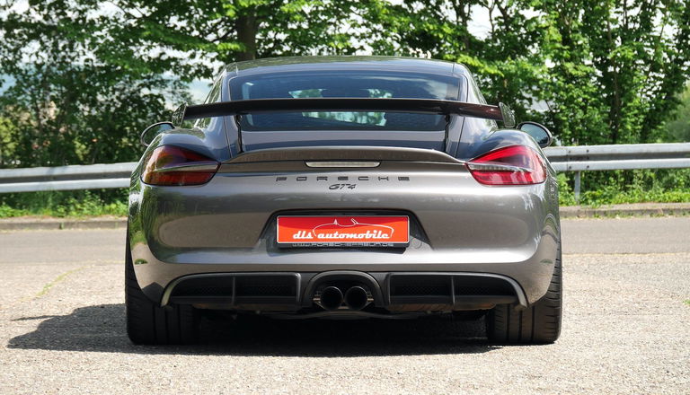 Porsche 981 Cayman GT4