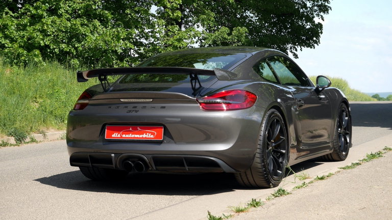 Porsche 981 Cayman GT4