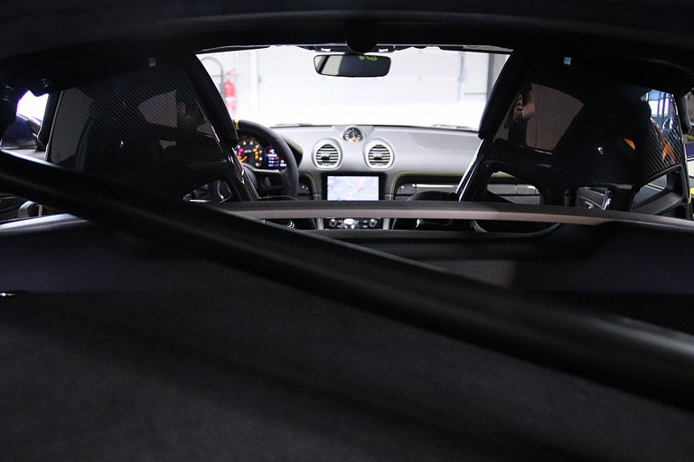 Porsche 718 Cayman GT4