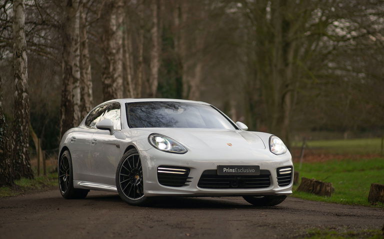Porsche Panamera Turbo