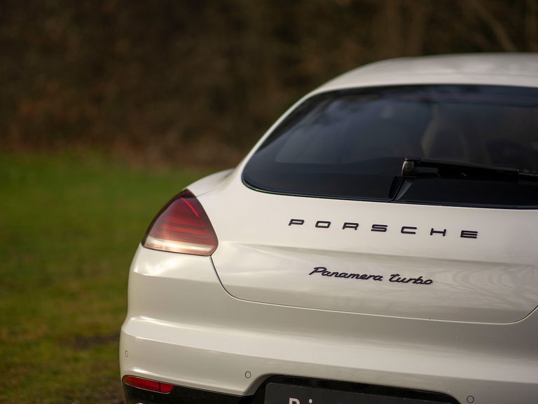 Porsche Panamera Turbo