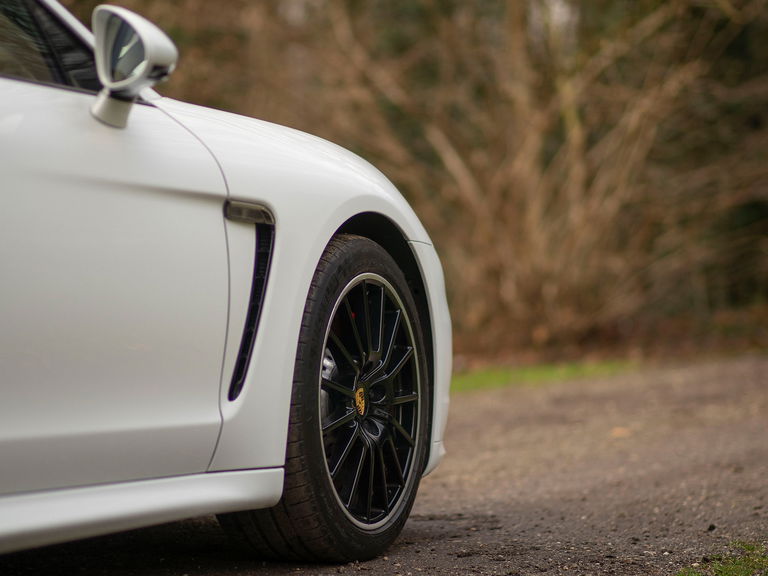 Porsche Panamera Turbo