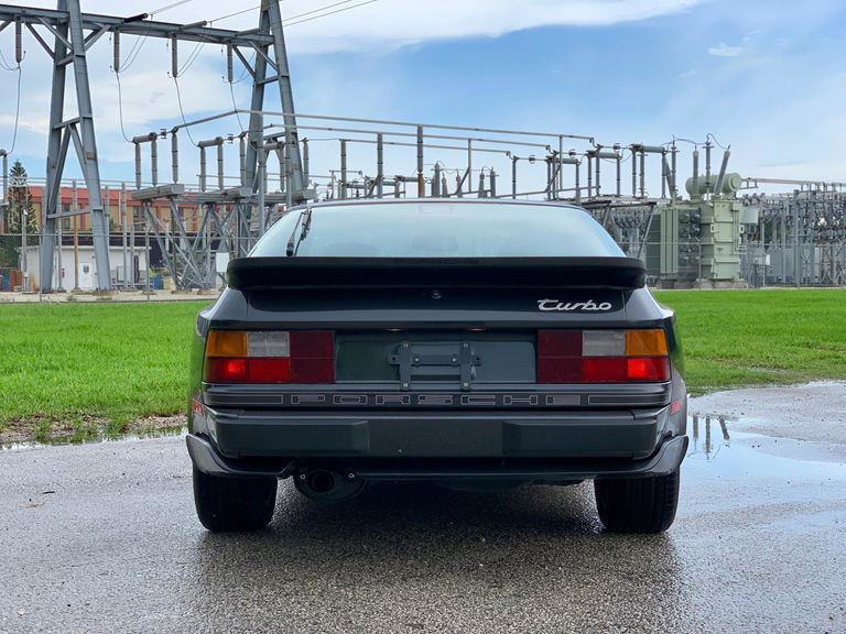 Porsche 944 Turbo Coupé