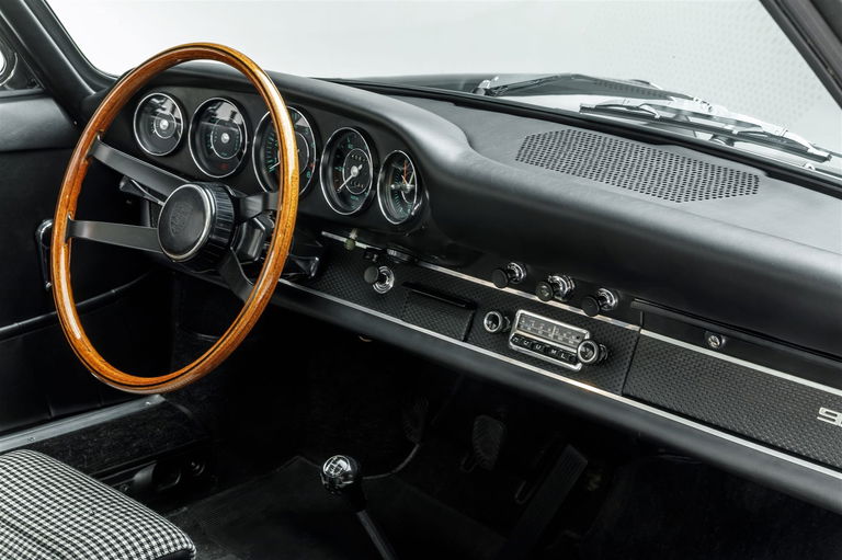 Porsche 911 S (F-Modell)