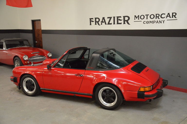 Porsche 911 Carrera 3.2 (US)