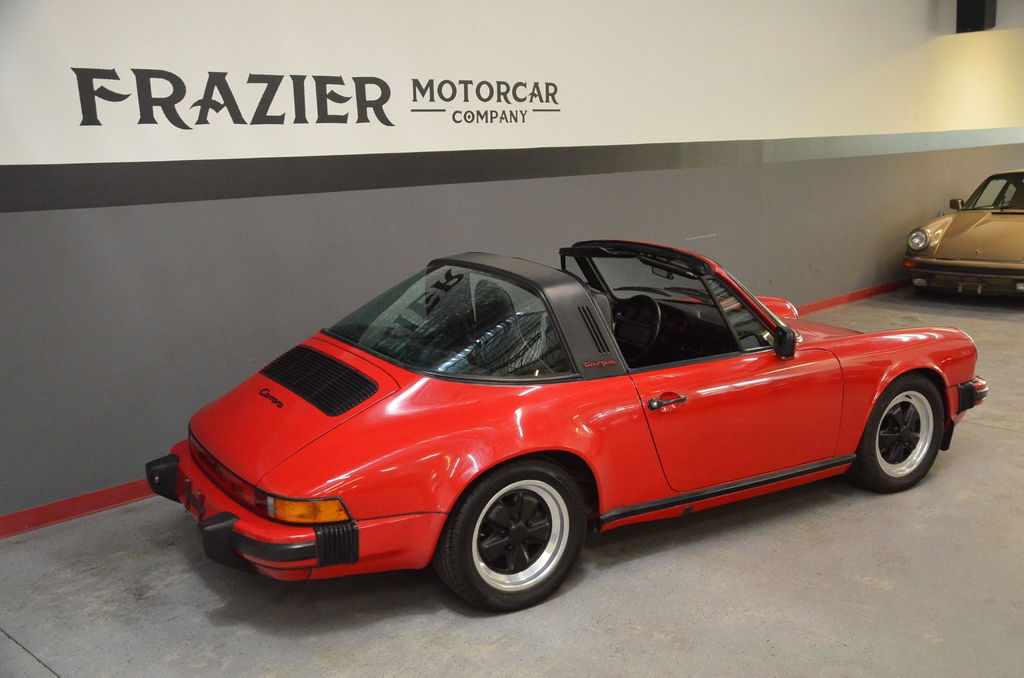 Porsche 911 Carrera 3.2 (US)